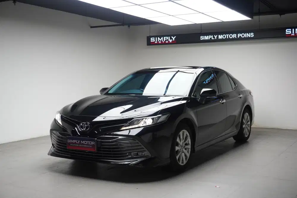 DP 50jt Toyota Camry 2.5 V NIK 2019 - LOW KILOMETER - RARE CONDITION