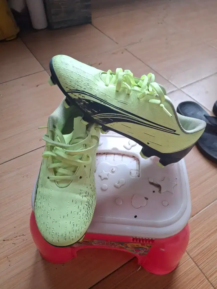 Sepatu bola/mini soccer puma