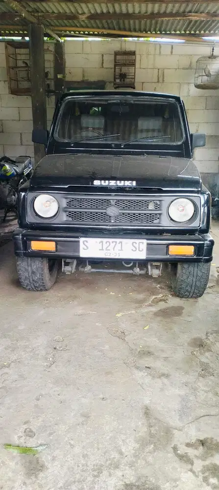 Suzuki Jimny 1986 Bensin