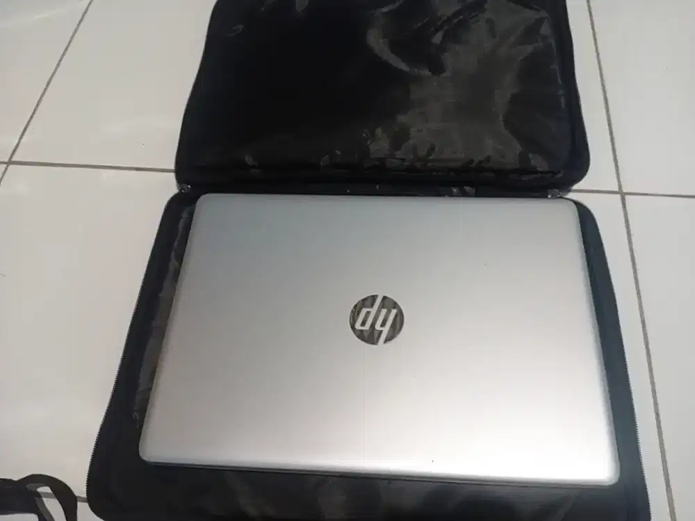 Laptop marek hp