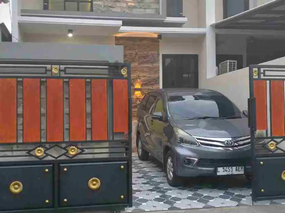 Rumah cantik dan luas Rungkut dekat kampus UPN
