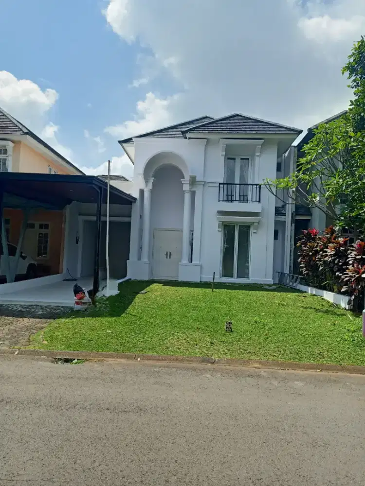 Jual cepat rumah cantik like new. Kota Wisata Cibubur.