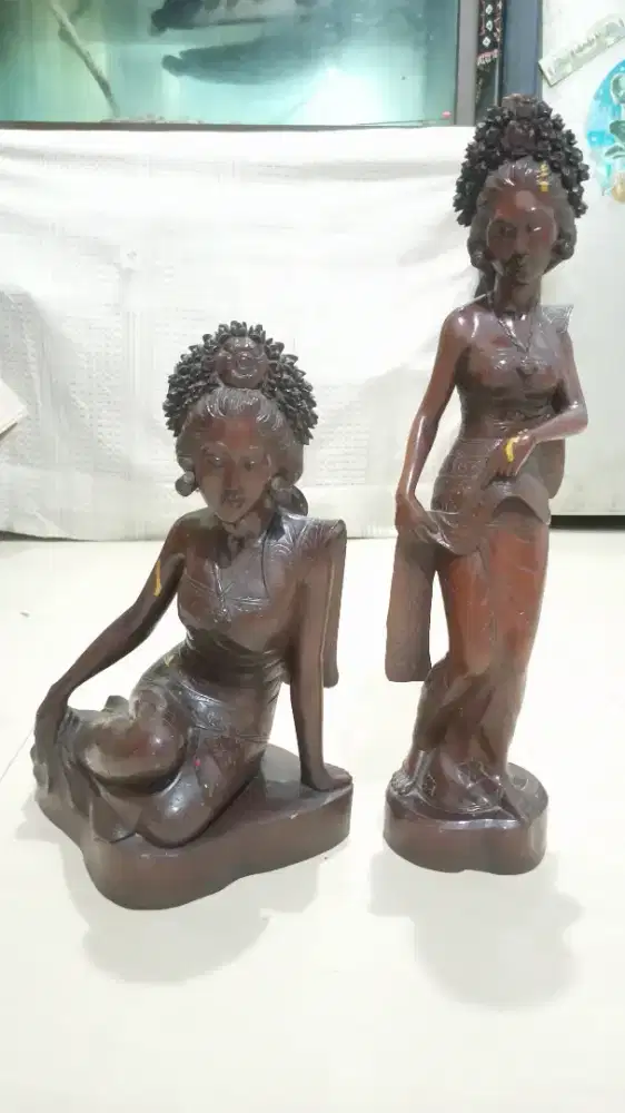 Patung ukiran bali dewi