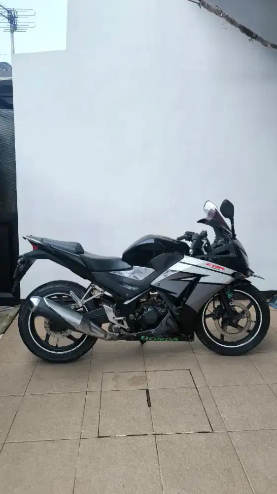 HONDA CBR 150R 2015 PAJAK PANJANG