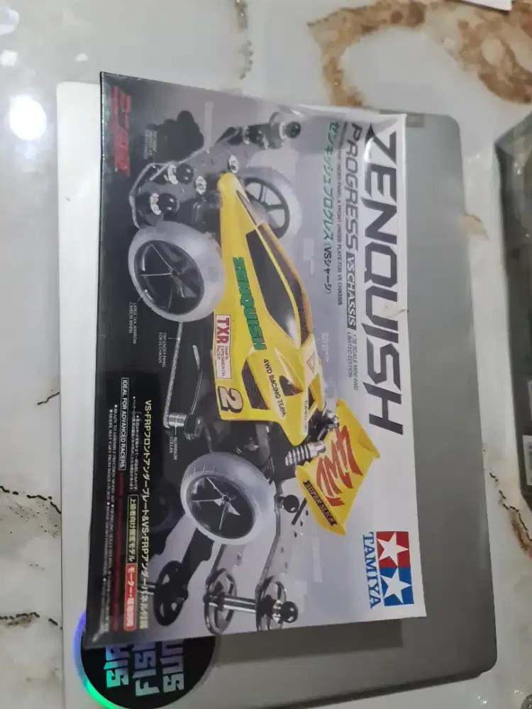 TAMIYA ZENQUISH PROGRESS VS CHASSIS