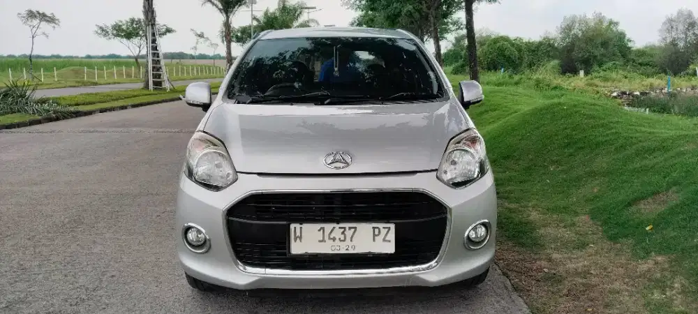 DAIHATSU AYLA X 1.0 MT 2014 SILVER PAJAK BARU