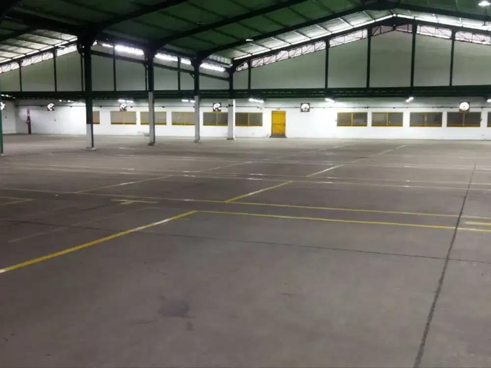 DISEWAKAN CEPAT GUDANG PRODUKSI 9100 M2 AKSES KONTAINER 40FT