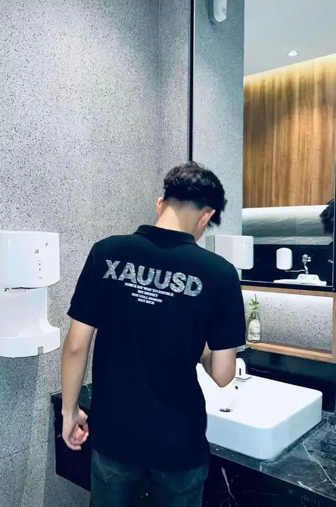 saya sedang mecari kerja