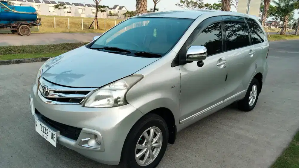 TOYOTA AVANZA G 1.3 AT 2015 SILVER UNIT ISTIMEWA