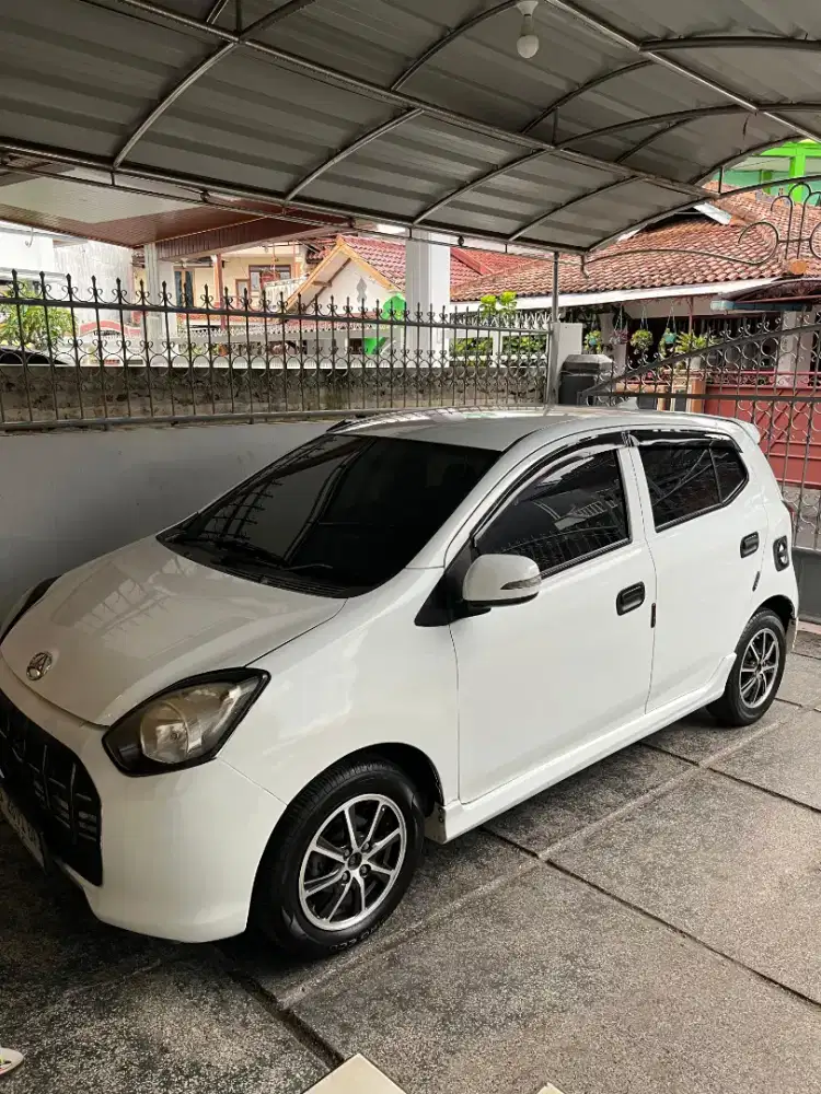 Daihatsu Ayla Matic 2015