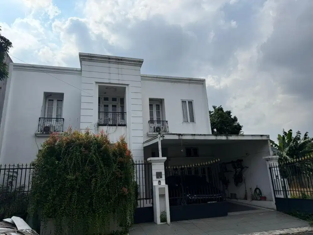 Disewakan rumah mewah vila cinere mas