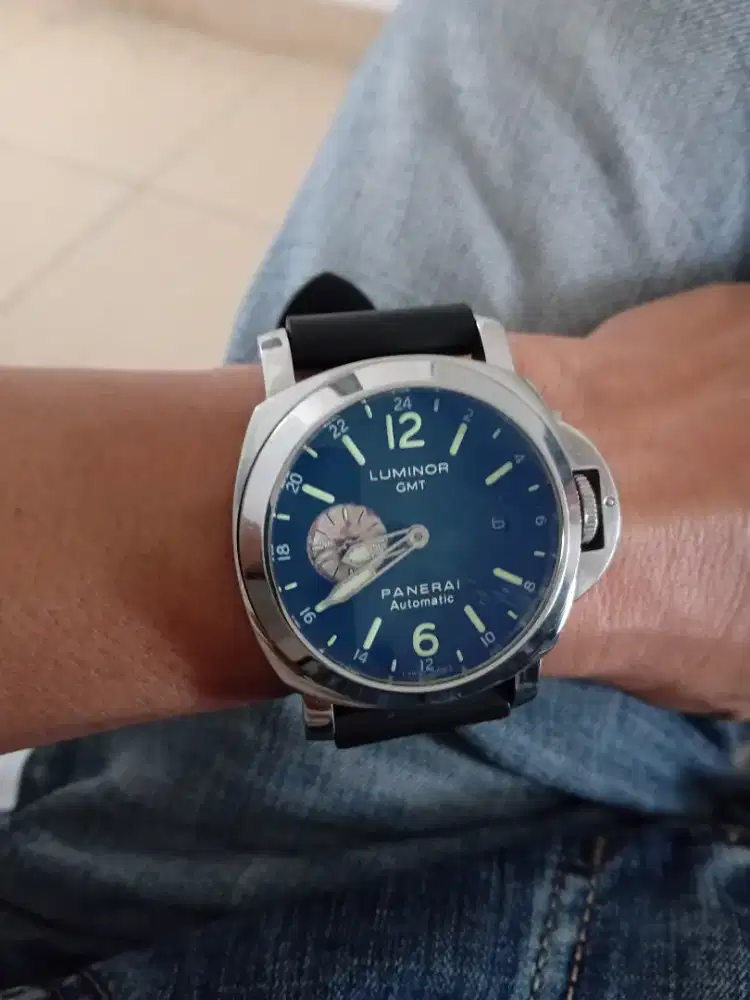Jam panerai luminor GMT automatic