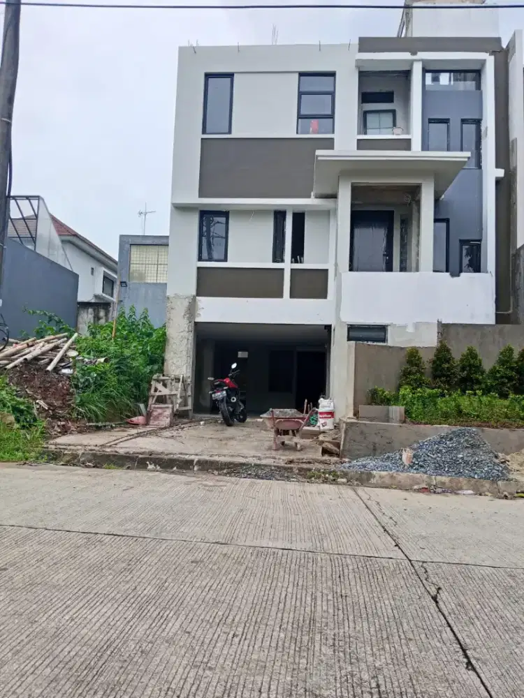 Dijual Rumah Baru Cluster Simprug Lippo Cikarang