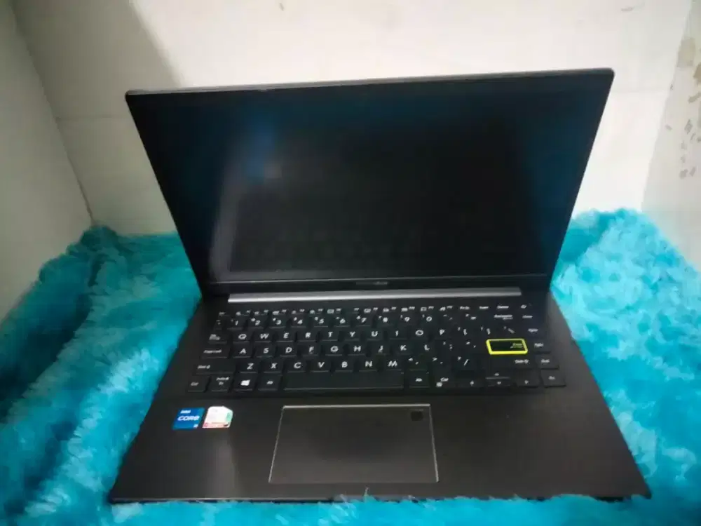 Asus Vivo x421E/Core i5 gen11/RAM8/SSD512/VGA Intel iris Xe/Siap Pakai