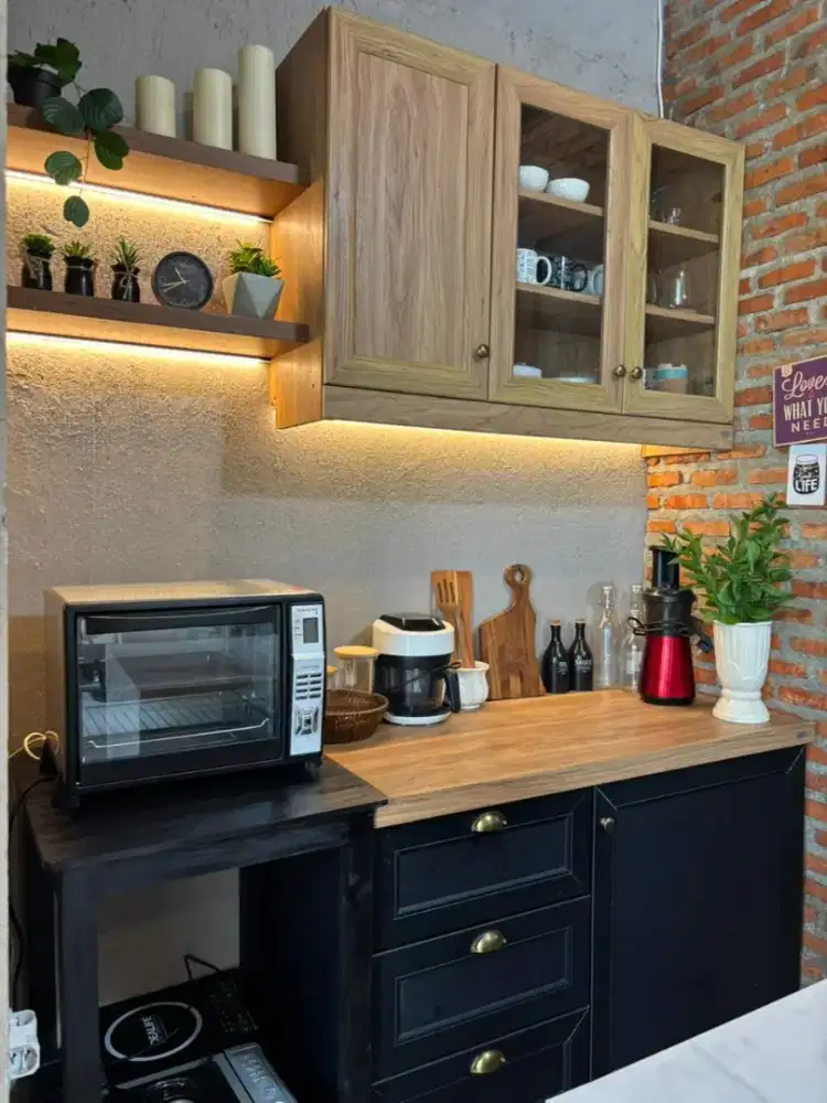 Dicari tim sosmed,editor gen Z