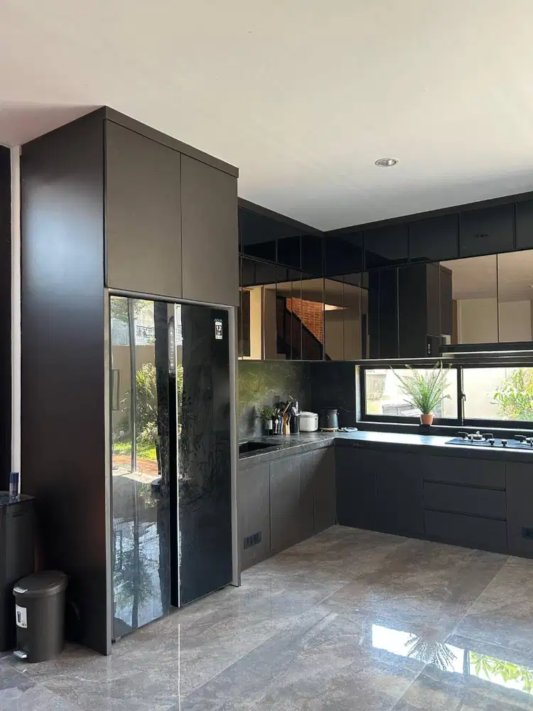 KITCHEN SET CUSTOM , HITAM, KEKINIAN