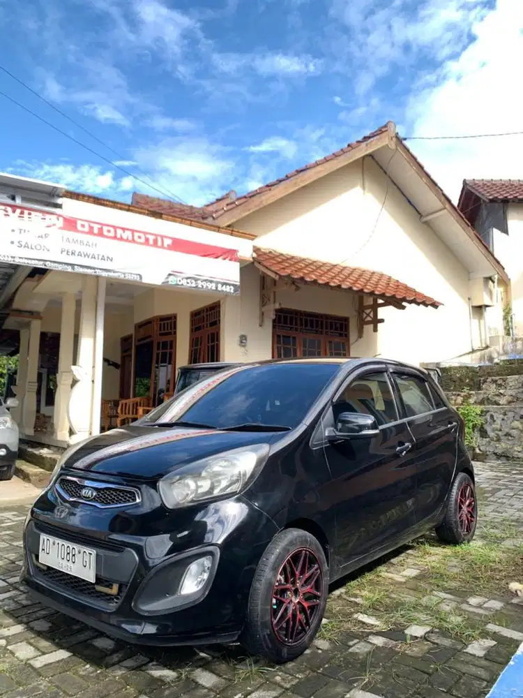 Kia Picanto 1.2 SE 2013 Matic AT Hitam kredit garansi agya ayla brio