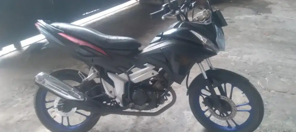 HONDA CS 1 TAHUN 2009