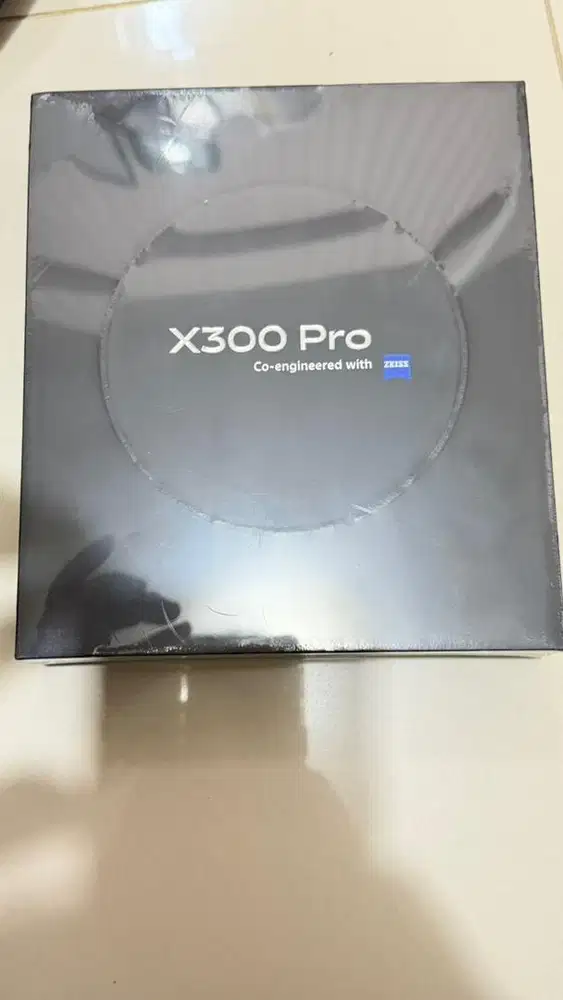 Jual vivo x300 pro 16/512 kondisi baru belum si buka