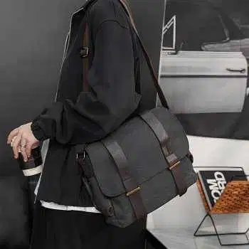 Tas Selempang Pria Korean Canvas Messenger Bag