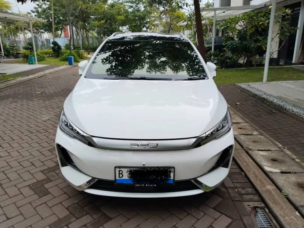 BYD M6 th 2025,Superior