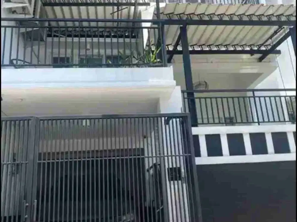 RUMAH GRESS & MEWAH DI GRAND GALAXY