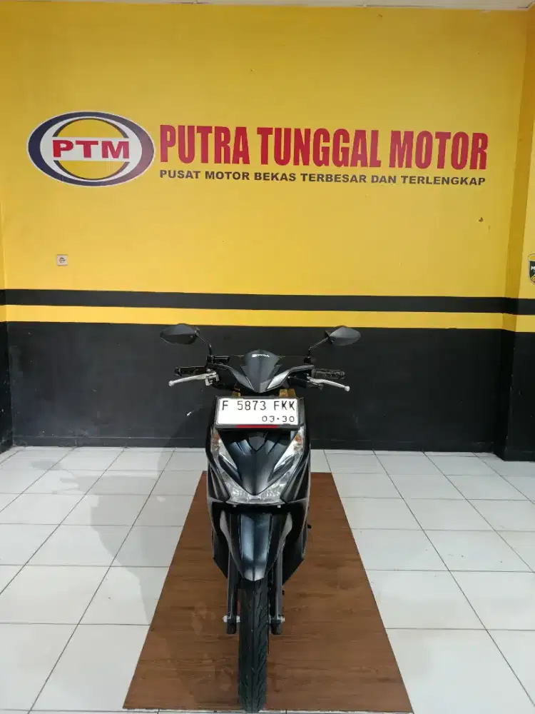 Tinnngal pake Honda biat murah meriah