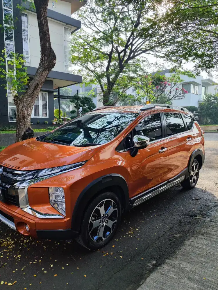 Mitsubishi Xpander Cross Premium AT 2020