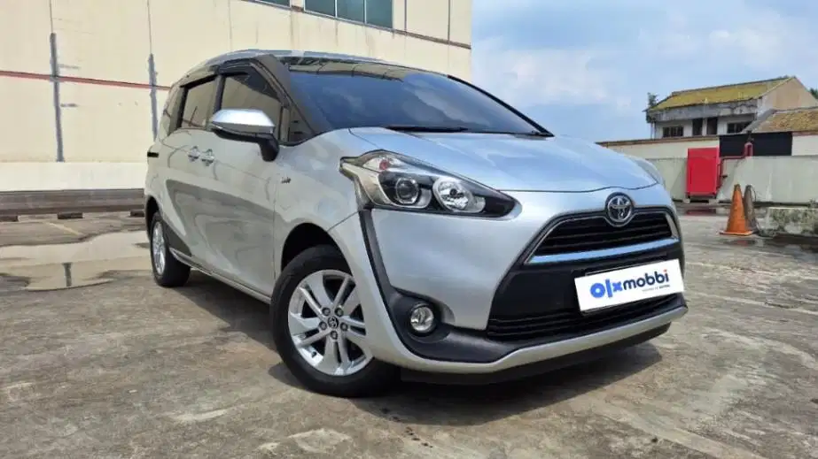PROMO Low Angsuran Toyota Sienta 1.5 G Bensin-AT 2017 TOB
