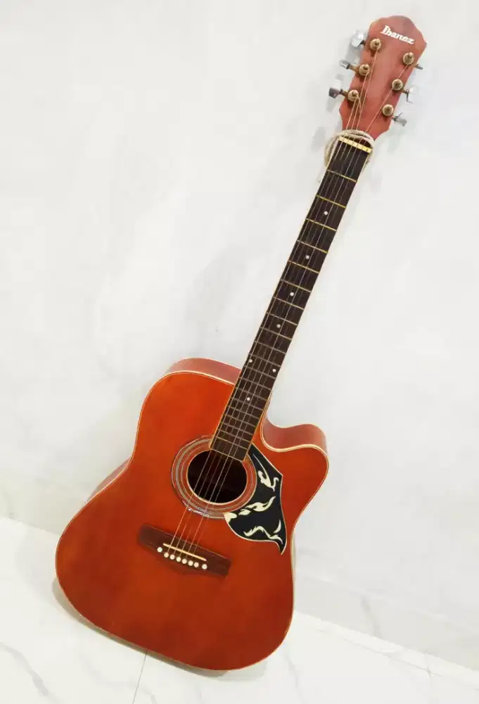 Gitar Ibanez ori senar empuk suara bgs tanam besi