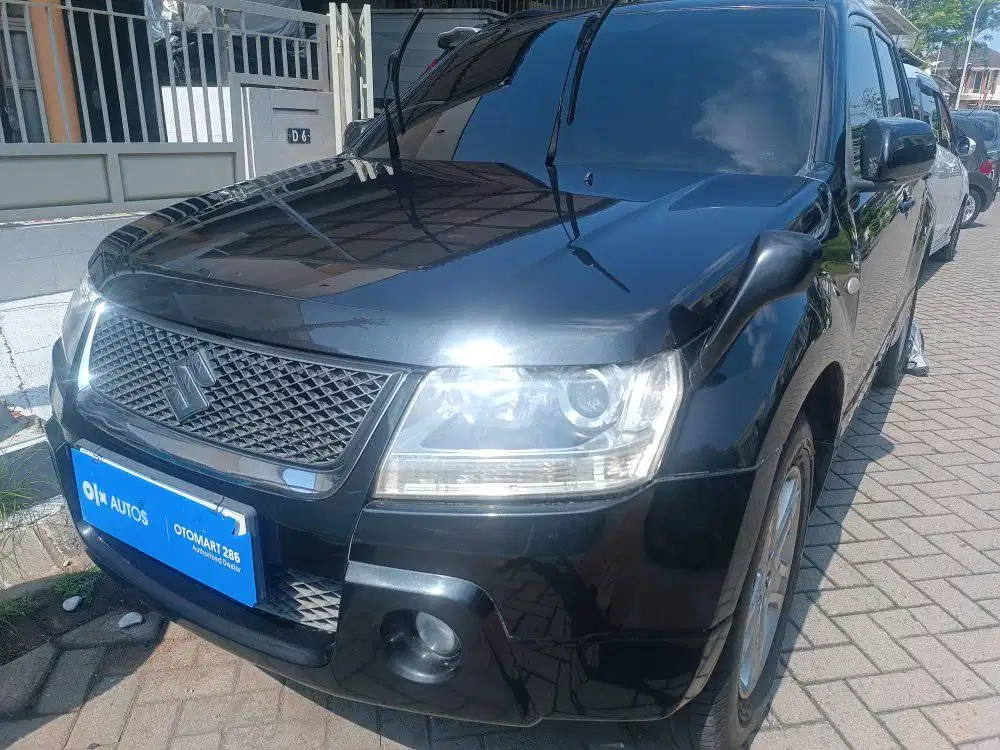 GRAND VITARA 2010 HITAM MANUAL OTOMART SURABAYA