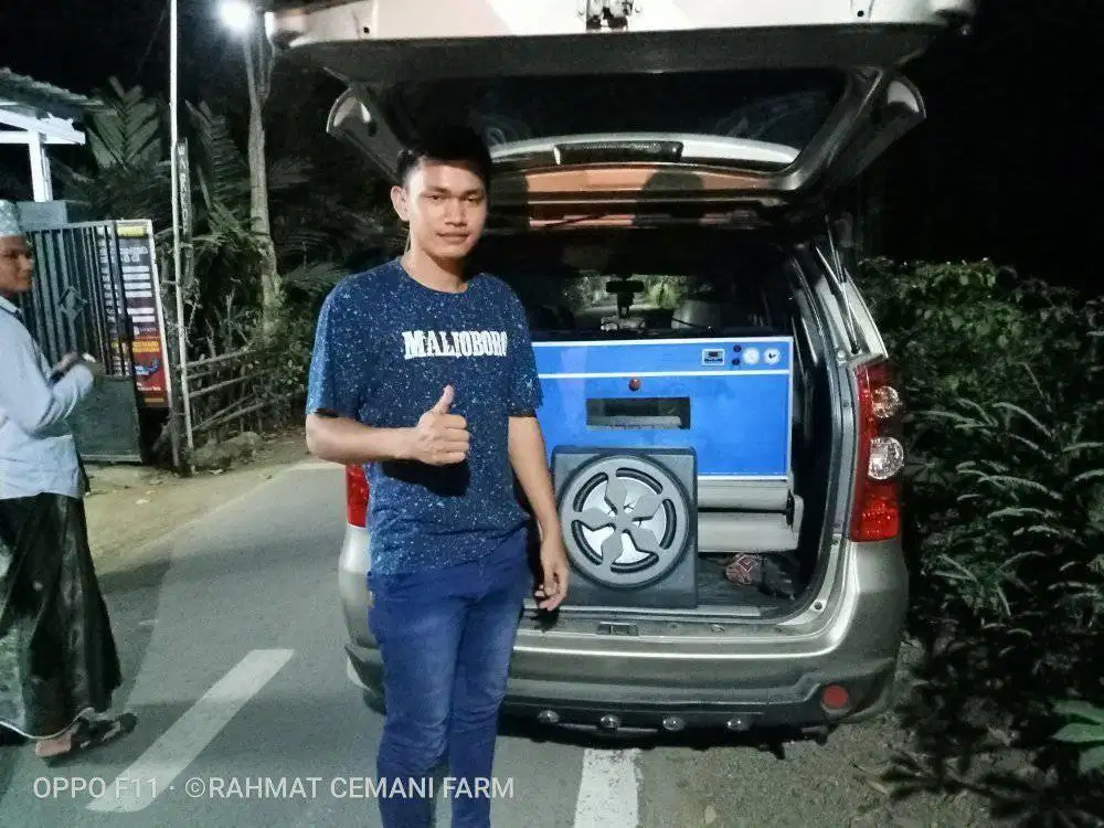 Mesin penetas telur otomatis