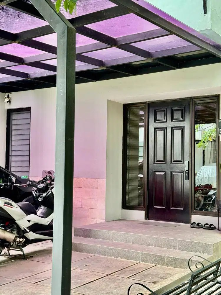 HOT SALE!!! Rumah siap huni di Discovery Bintaro Jaya  sektor 7