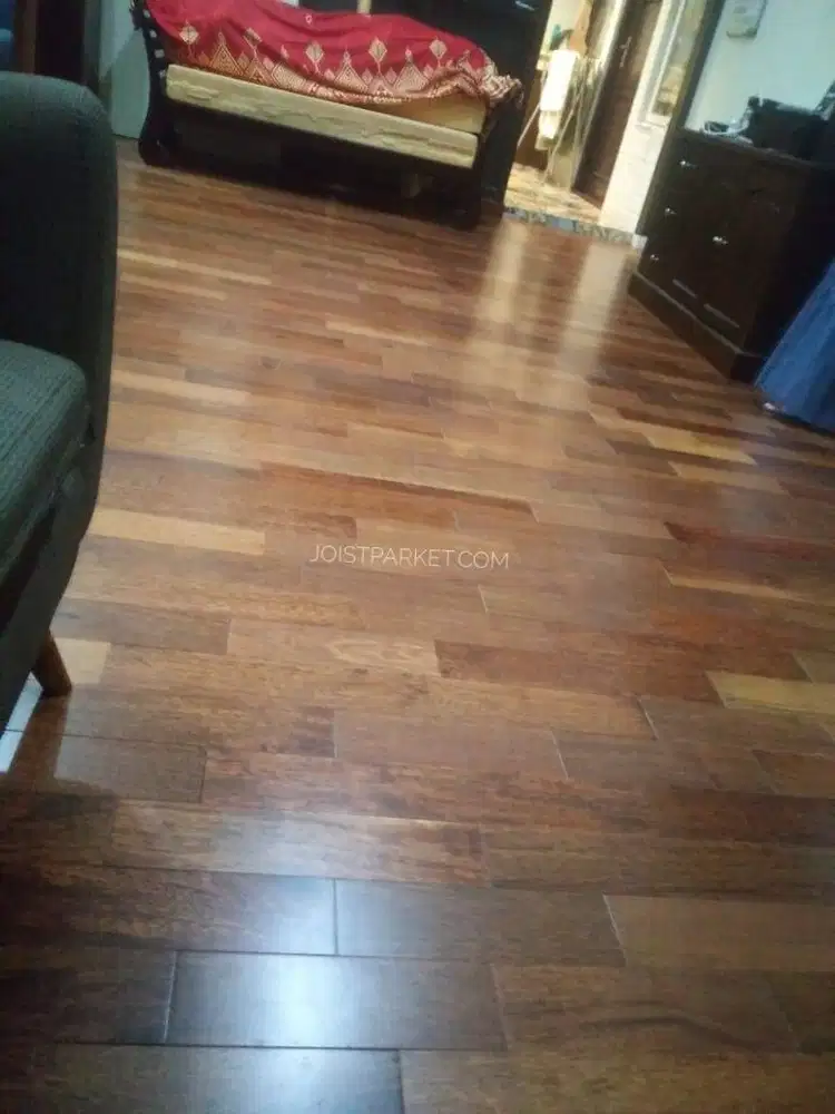 flooring lantai kayu merbau finishing uv coating