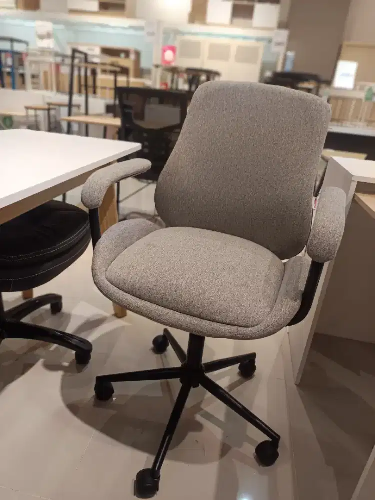 kursi Kantor fabric Selma