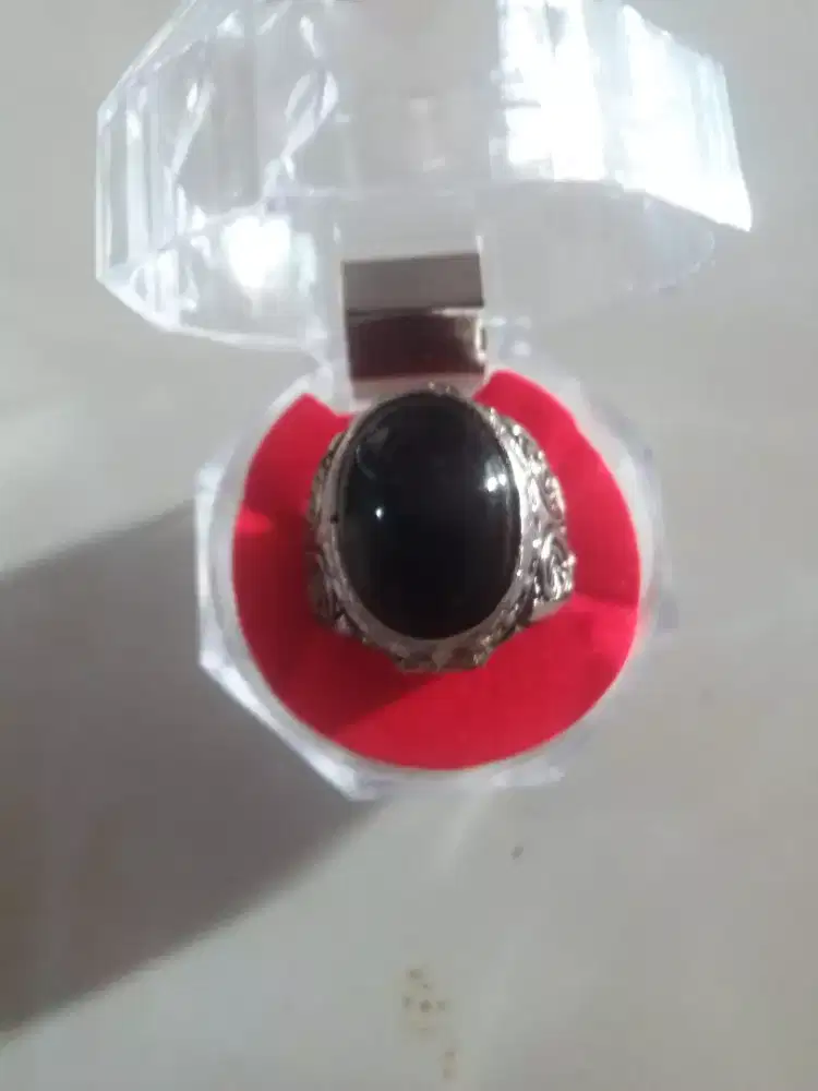 Kecubung ulung b.raja