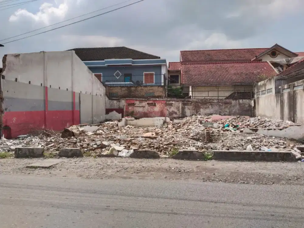 Dijual Cepat Tanah pinggir jalan besar, cocok untuk usaha dan bisnis