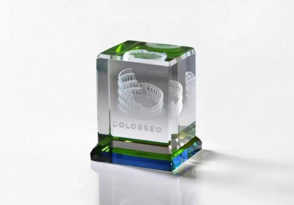 PAJANGAN KRISTAL COLOSSEUM ROMA DEKORASI ELEGAN KOLEKSI DEKORASI RUANG