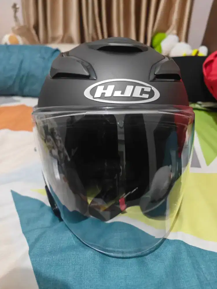 Helm half face HJC F31