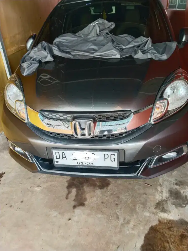 Dijual mobilio tipe E. Prestic matic 2014 mulus siap pakai harga nego