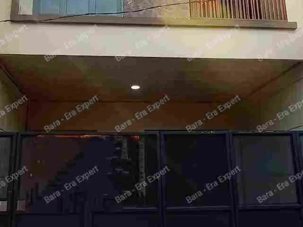 Jual cepat rumah baru di pulo asem. Aman dan bebas banjir!!