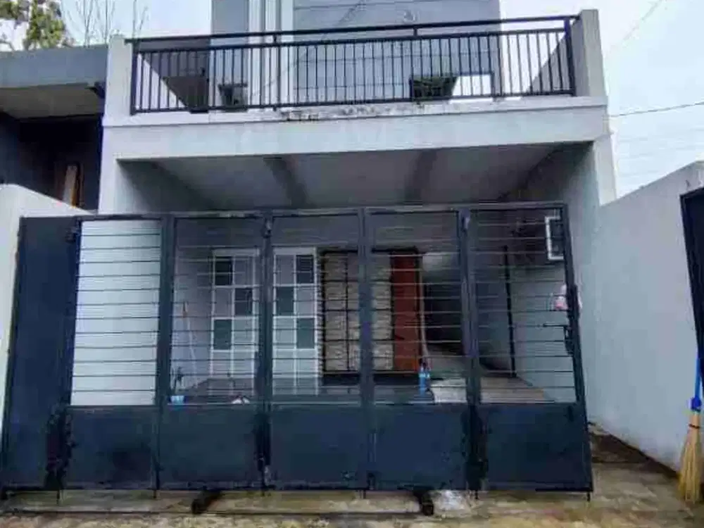 Kost Eksklusif 9 Kamar Area Joyogrand