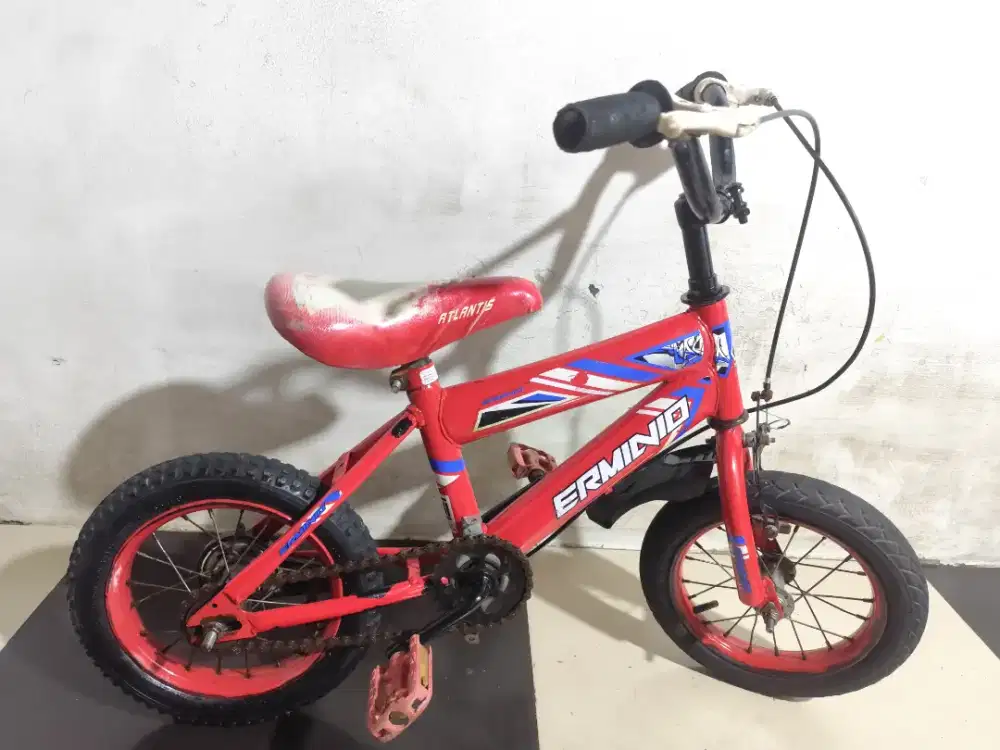 Sepeda bmx ukuran 12 siap pakai