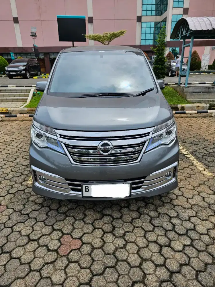 Nissan Serena HWS Autech Panoramic AT 2017 Grey