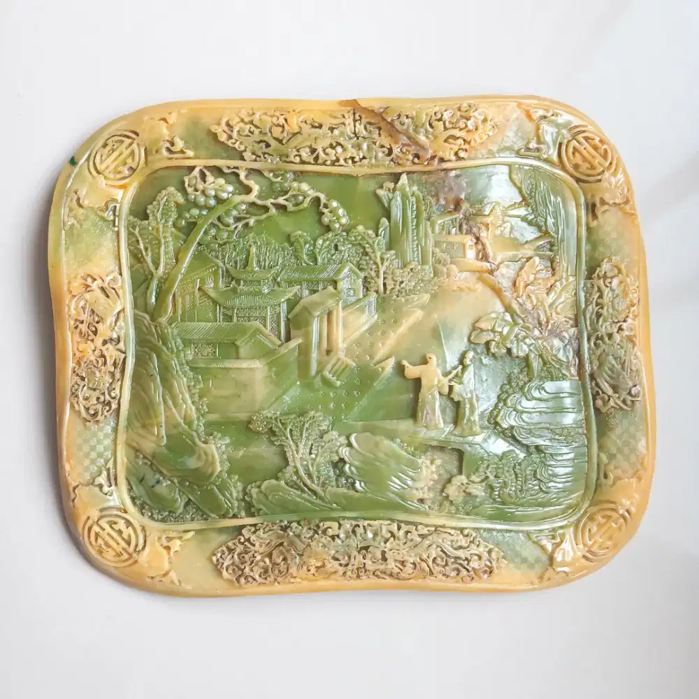 Pajangan ukiran klasik, kolpri