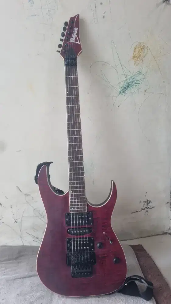 Gitar listrik ibanez