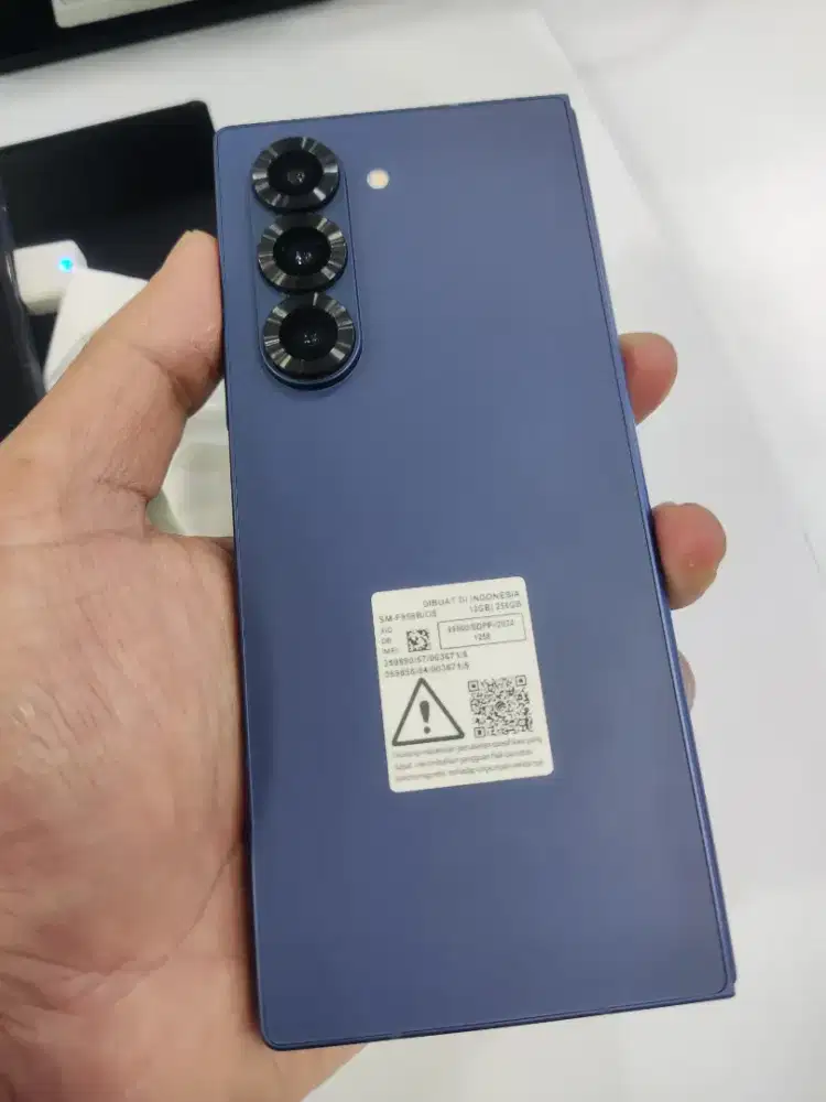 SAMSUNG Z FOLD 6 5G 12/256GB NAVY (SUPER LIKE NEW)