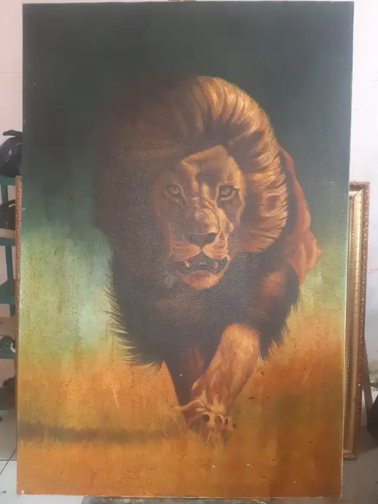 Lukisan singa berlari