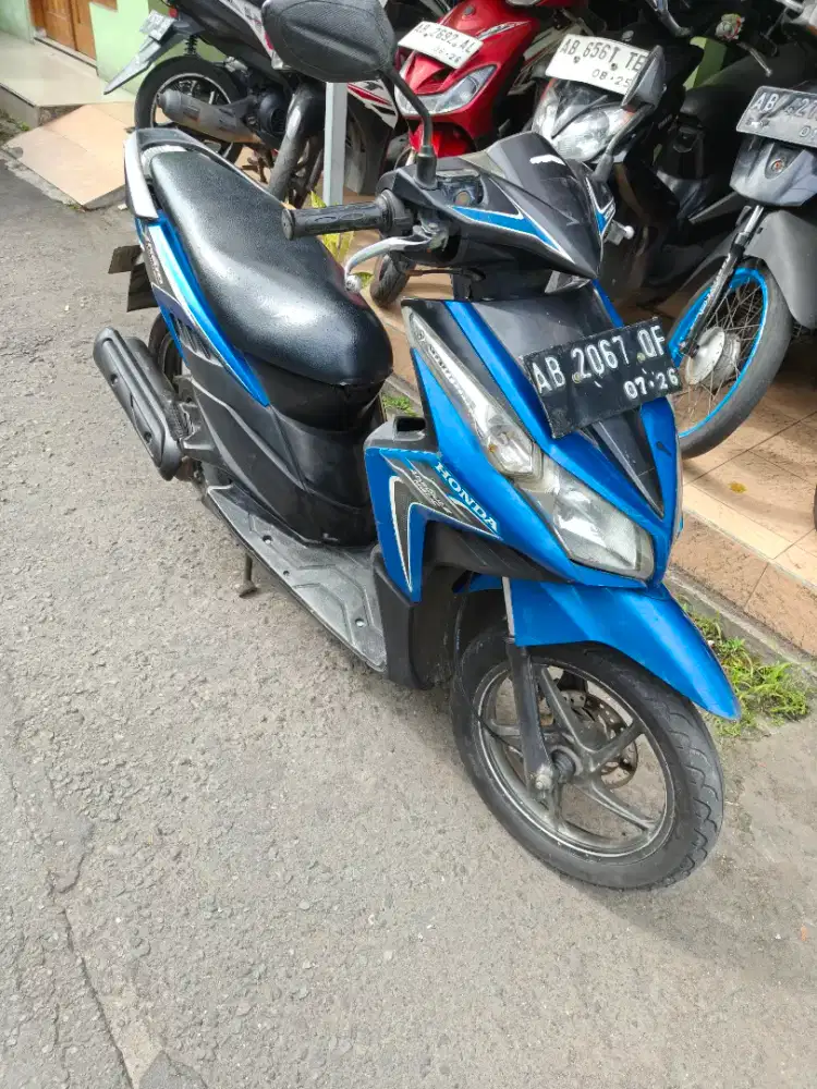 Vario techno tahun 2011 plat AB Kota