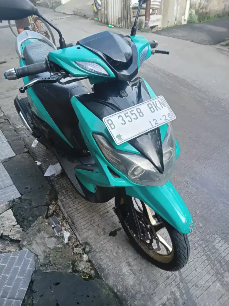 Yamaha xeon karbu 2011